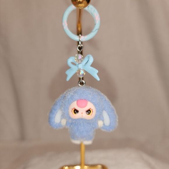 New! Lucky Baby Three Key Ring Purse Charm! Adorable! Handpanited Ring! - Picture 2 of 8